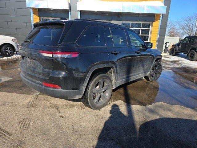 used 2023 Jeep Grand Cherokee car, priced at $35,000