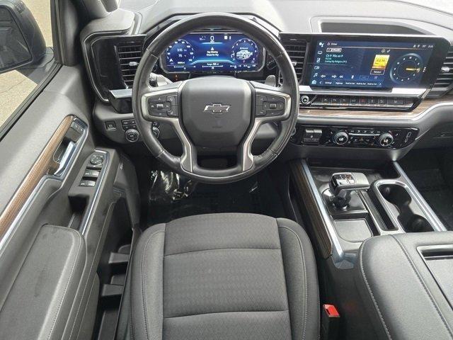 used 2022 Chevrolet Silverado 1500 car, priced at $41,885