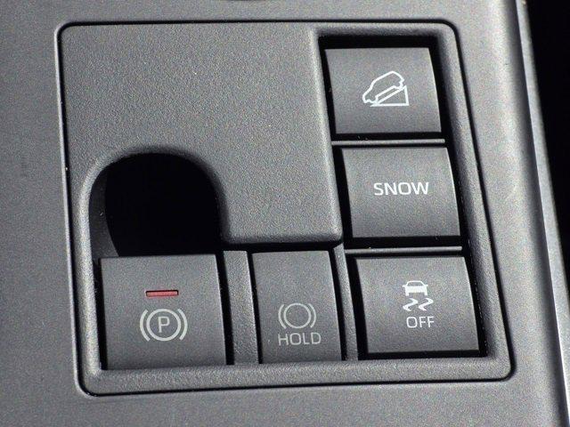 used 2023 Toyota Highlander car, priced at $35,806