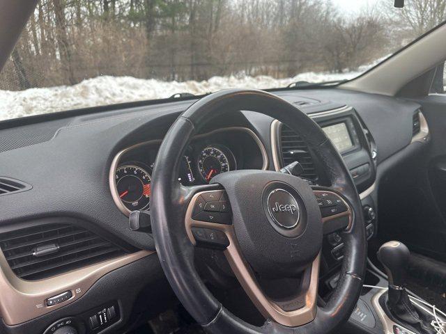 used 2014 Jeep Cherokee car, priced at $9,396