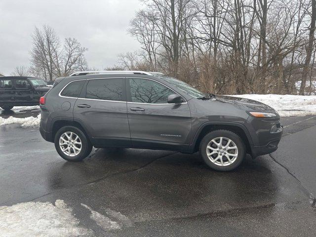 used 2014 Jeep Cherokee car, priced at $9,396