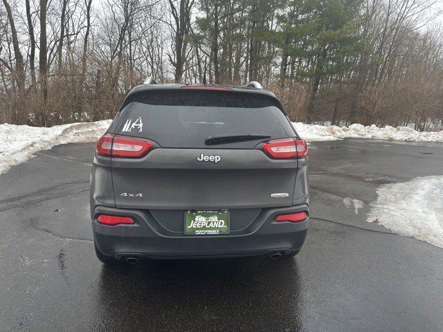 used 2014 Jeep Cherokee car, priced at $9,396