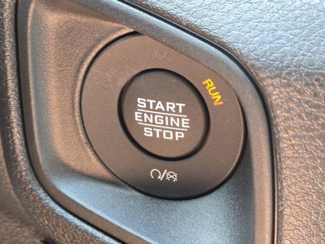 new 2025 Jeep Wrangler car, priced at $38,574