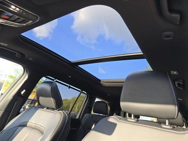 new 2025 Jeep Grand Cherokee L car, priced at $49,143