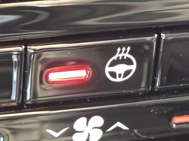 new 2025 Jeep Grand Cherokee car, priced at $38,323