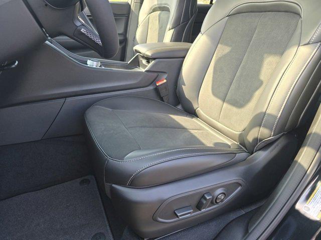 new 2025 Jeep Grand Cherokee car, priced at $38,323