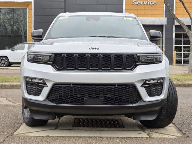 new 2025 Jeep Grand Cherokee car, priced at $46,189