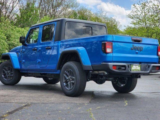 new 2024 Jeep Gladiator car, priced at $41,641