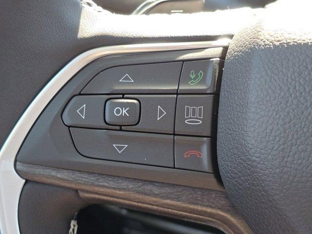 new 2025 Jeep Grand Cherokee L car, priced at $44,560