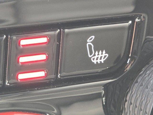 new 2025 Jeep Grand Cherokee car, priced at $40,542