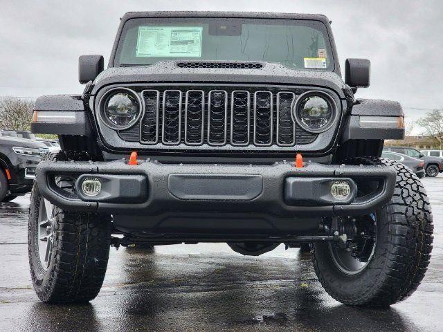 new 2024 Jeep Gladiator car, priced at $55,118