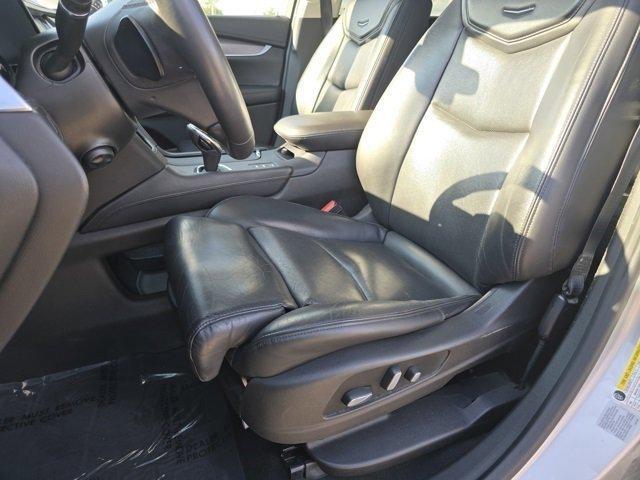 used 2017 Cadillac XT5 car, priced at $12,059