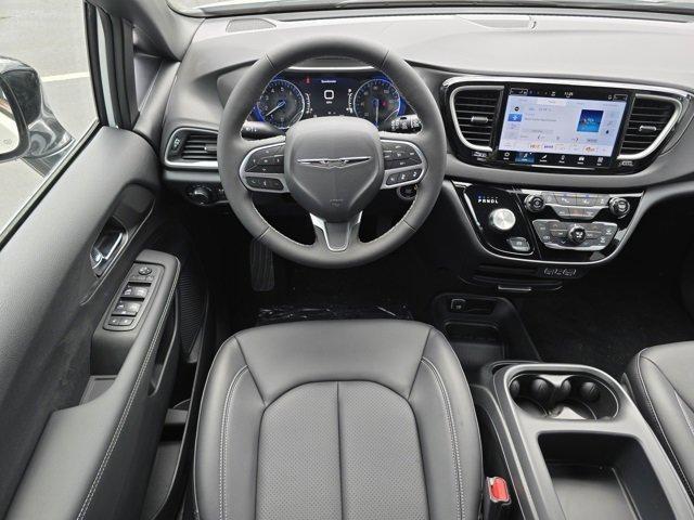 new 2025 Chrysler Voyager car, priced at $39,666