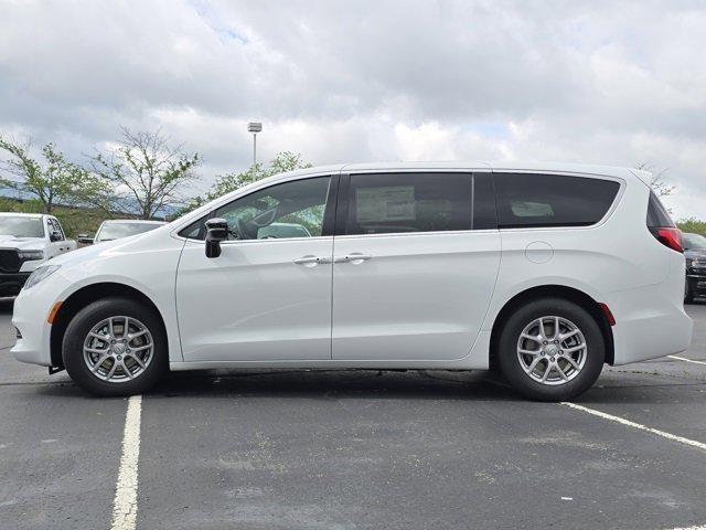 new 2025 Chrysler Voyager car, priced at $39,666
