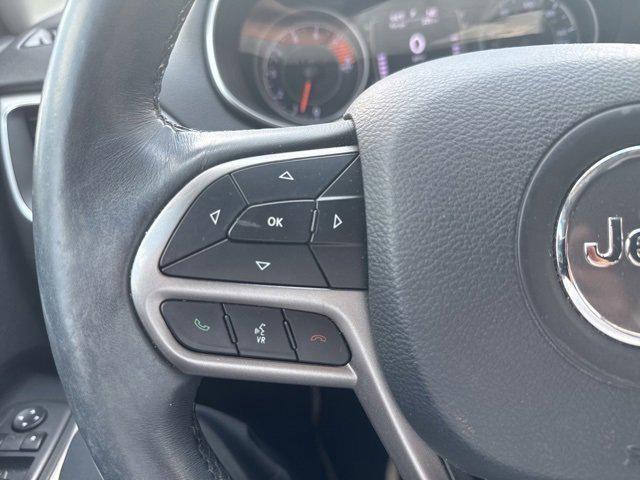 used 2019 Jeep Cherokee car, priced at $12,301
