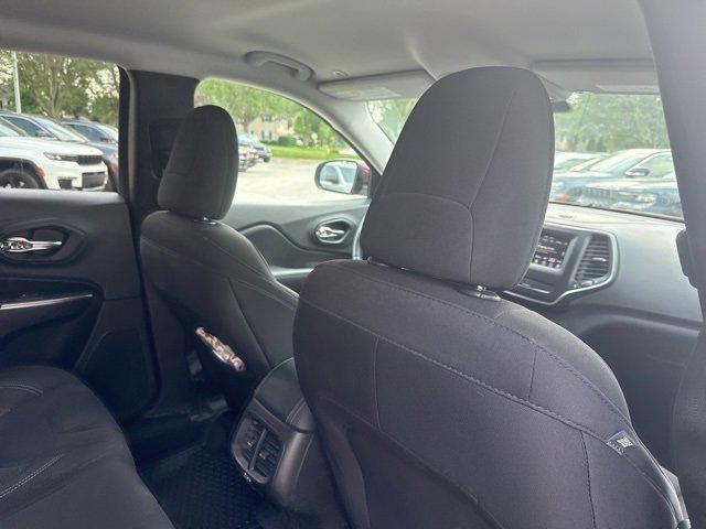 used 2019 Jeep Cherokee car, priced at $12,301