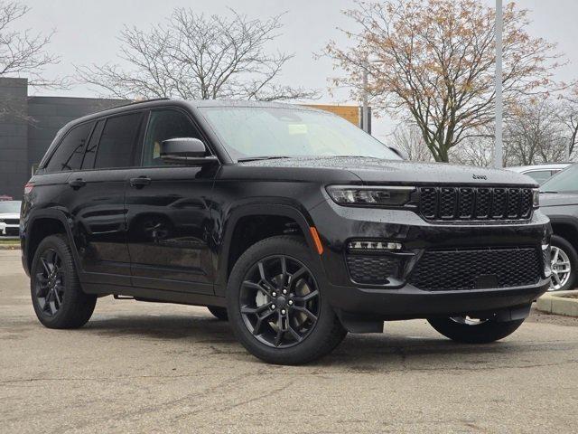 new 2025 Jeep Grand Cherokee car, priced at $45,041