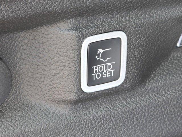 new 2025 Jeep Grand Cherokee L car, priced at $37,963