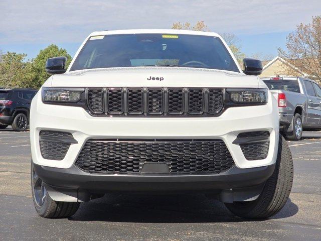 new 2025 Jeep Grand Cherokee car, priced at $39,619
