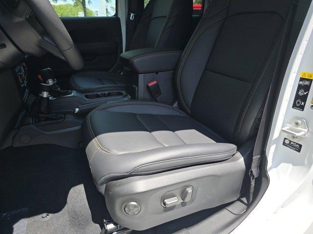 new 2025 Jeep Gladiator car, priced at $43,469
