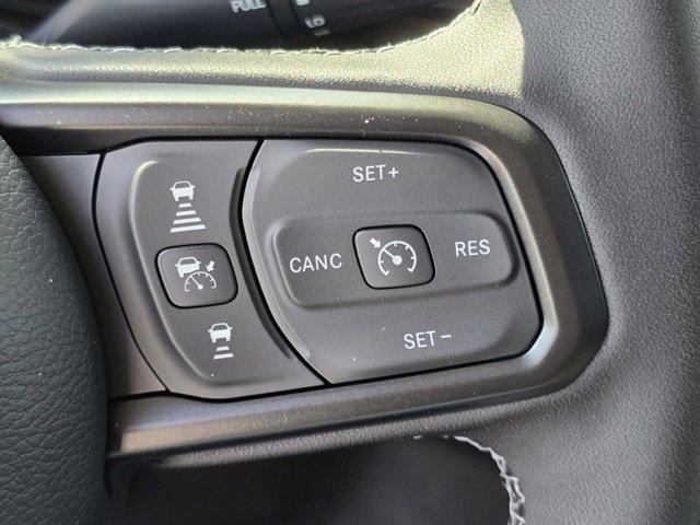new 2025 Jeep Gladiator car, priced at $45,002