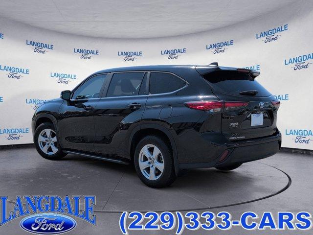 used 2023 Toyota Highlander car, priced at $31,994