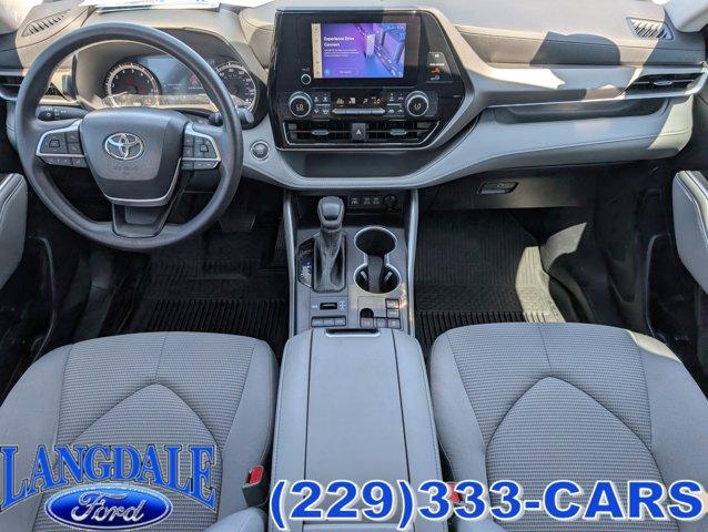 used 2023 Toyota Highlander car, priced at $31,994
