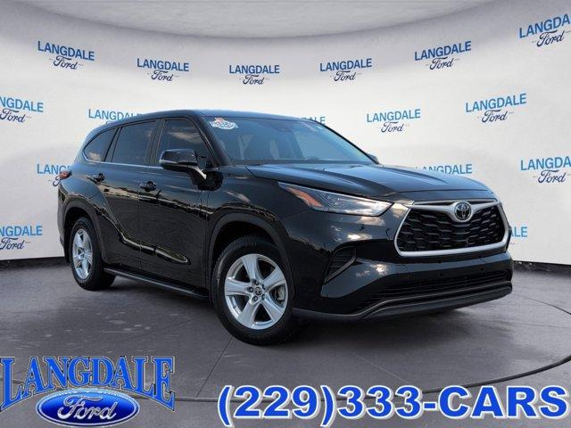 used 2023 Toyota Highlander car, priced at $31,994
