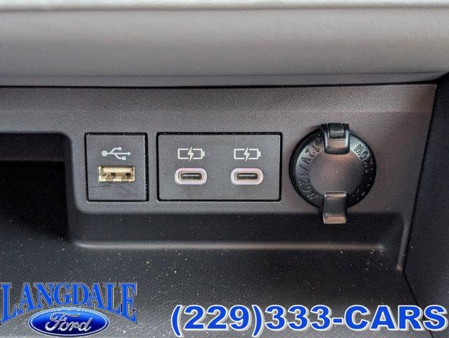 used 2023 Toyota Highlander car, priced at $31,994