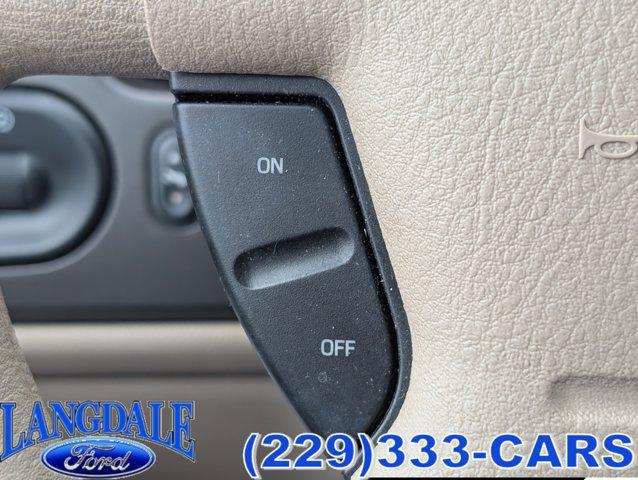 used 2004 Ford Expedition car, priced at $8,991