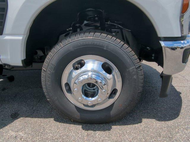 new 2025 Ford F-350 car, priced at $73,520