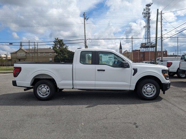 new 2024 Ford F-150 car, priced at $44,940