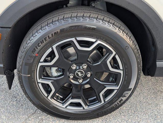 new 2025 Ford Bronco Sport car, priced at $37,410