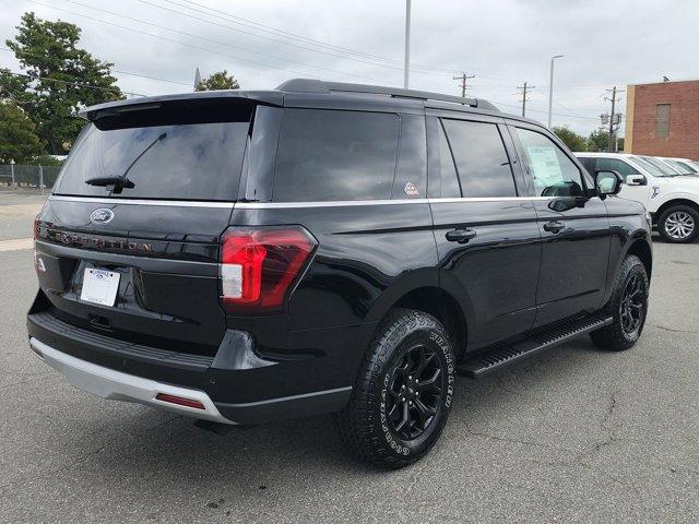 new 2024 Ford Expedition car, priced at $75,015