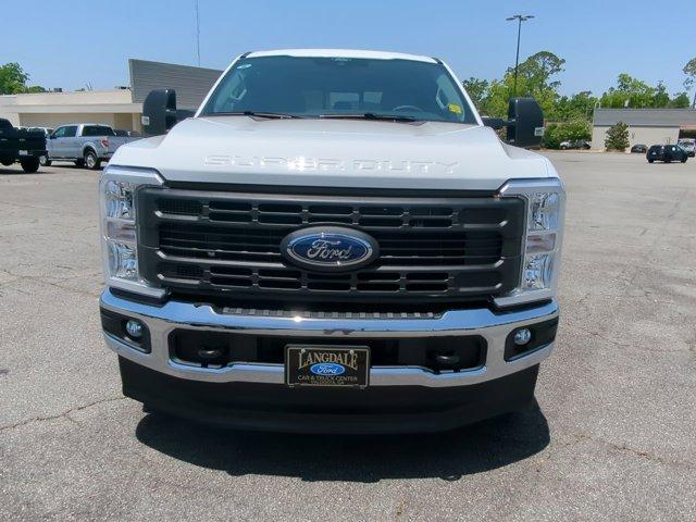 new 2025 Ford F-350 car, priced at $70,640