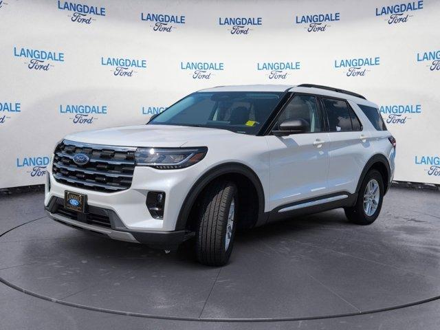 new 2025 Ford Explorer car, priced at $45,175