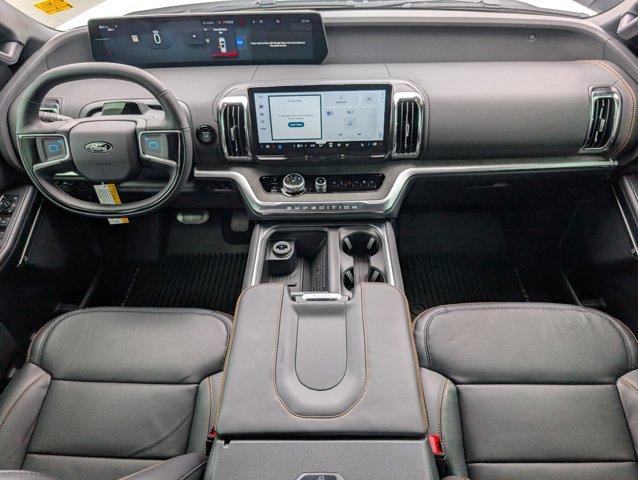 new 2025 Ford Expedition car, priced at $85,435