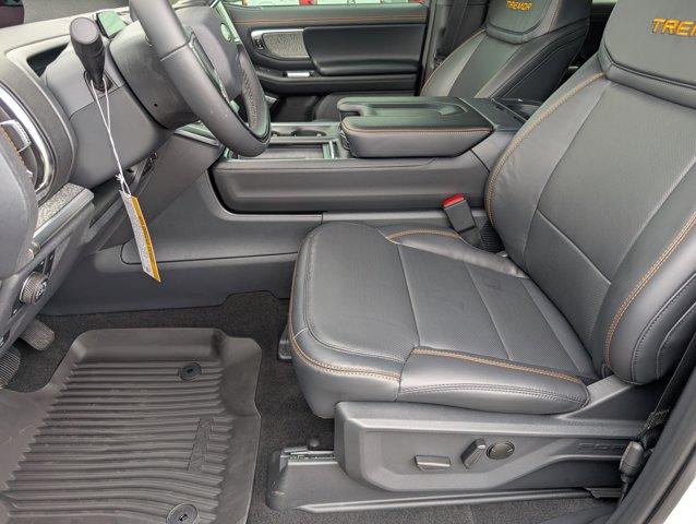 new 2025 Ford Expedition car, priced at $85,435