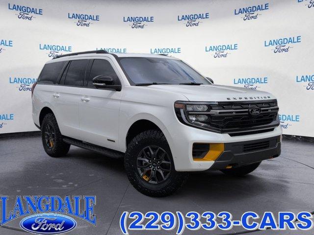 new 2025 Ford Expedition car, priced at $85,435