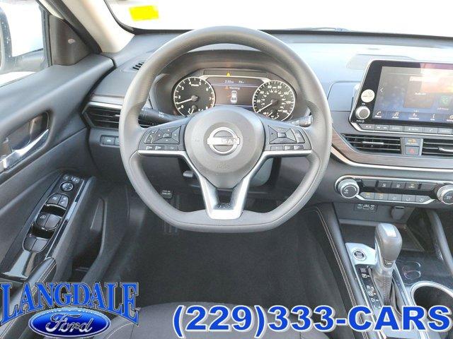 used 2023 Nissan Altima car, priced at $15,995