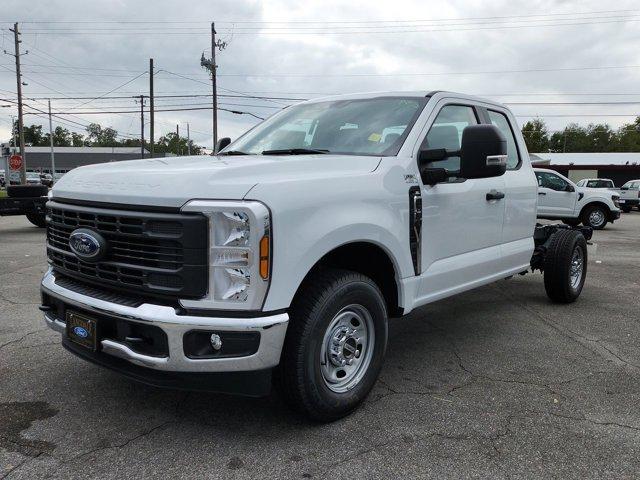 new 2024 Ford F-250 car, priced at $50,070