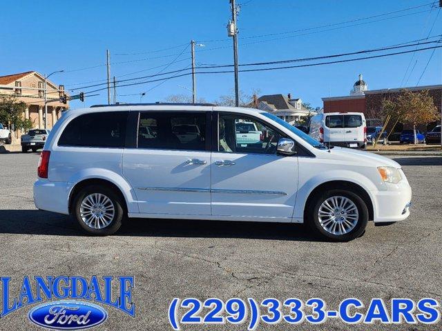 used 2014 Chrysler Town & Country car, priced at $7,982