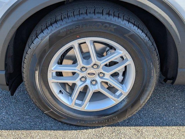 new 2026 Ford Explorer car, priced at $40,905