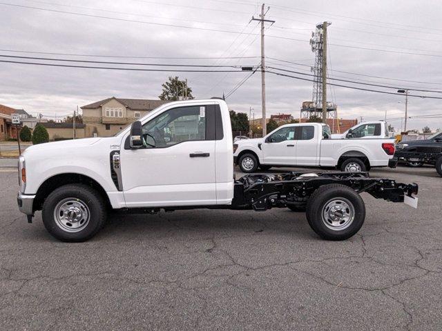 new 2024 Ford F-250 car, priced at $46,815