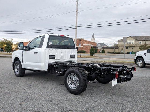 new 2024 Ford F-250 car, priced at $46,815