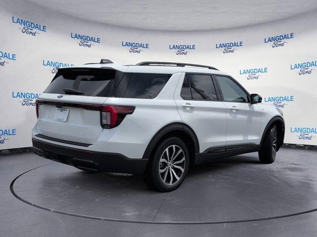 new 2025 Ford Explorer car, priced at $49,725