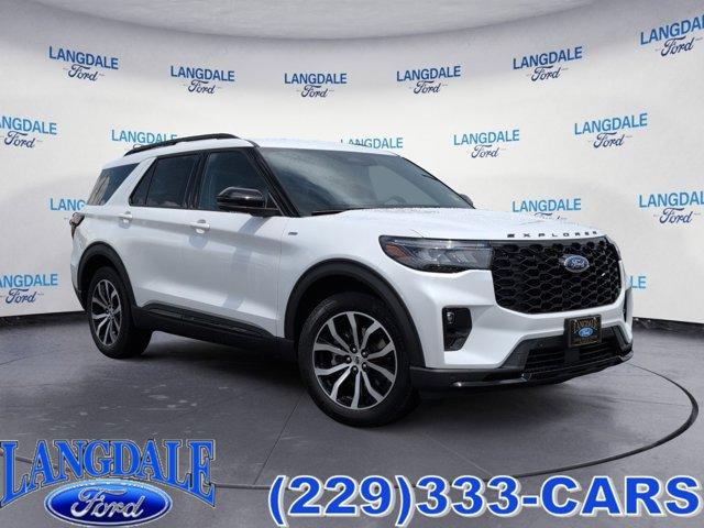 new 2025 Ford Explorer car, priced at $49,725