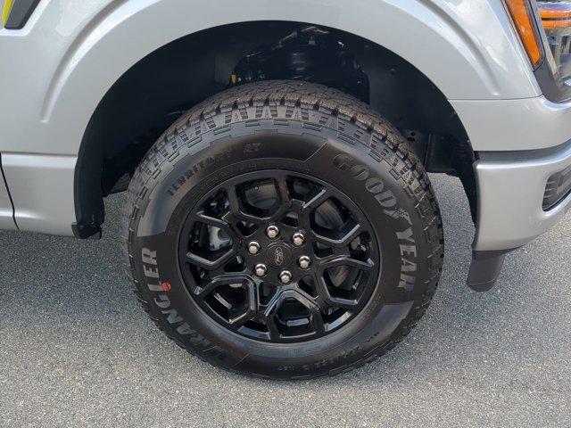 new 2025 Ford F-150 car, priced at $50,695