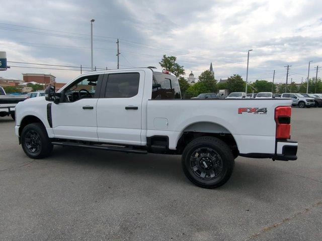 new 2025 Ford F-250 car, priced at $62,045