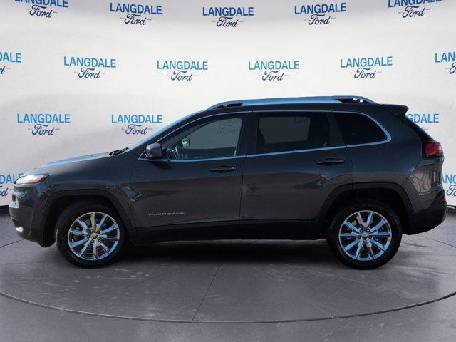 used 2014 Jeep Cherokee car, priced at $3,903